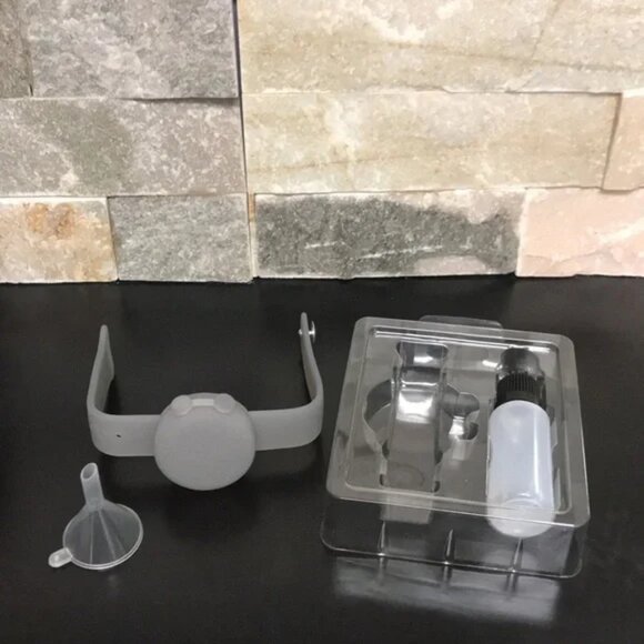 Safe Hands Wrist Bands Pack of 3 - Picture 9 of 12